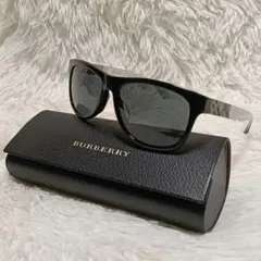 バーバリー BURBERRY サングラス メンズ レディースのサムネイル