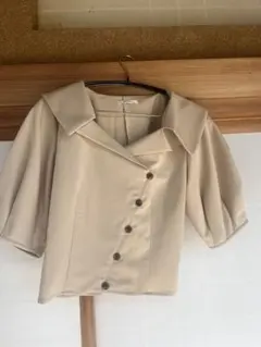 MURUA ベージュ バルーンスリーブシャツ Fサイズのサムネイル