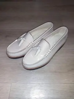 ハルタ　HARUTA　エナメルレザー　ローファー　23.0　美品