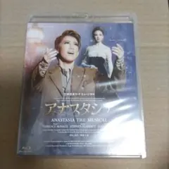 宝塚　宙組　アナスタシア　Blu-ray 宝塚歌劇 宙組公演『アナスタシア』のBlu-rayラベルとDVDラベル