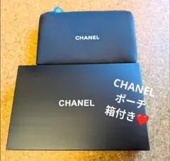 CHANEL シャネル　ノベルティ　ポーチ 箱付き　新品未使用品のサムネイル