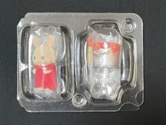 みるくウサギの小さい赤ちゃんとペンキ缶 はけ