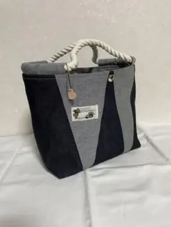 ハンドメイドデニムトートバック❣️ デニムパッチワーク　　持ち手ロープ　　B