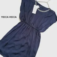 【新品タグ付】YECCA VECCA ビジュー付きワンピース ネイビー 結婚式のサムネイル