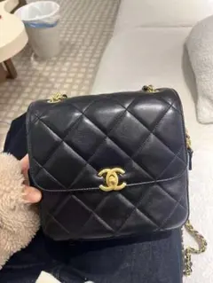 CHANEL 23p ブラックレザーバックバッグ