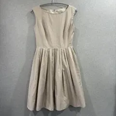 M-PREMIER COUTURE ベージュ ノースリーブ フレアワンピース S