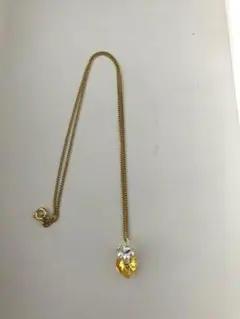 エレガントなハート型ネックレス  スワロフスキー　約40cm