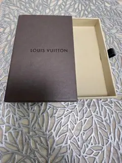 LOUIS VUITTON 空箱　キーケース