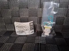 シナモンロール　おみみでぶらりんマスコット