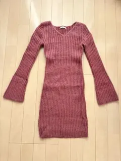 LIP SERVICE リブ編みニットワンピース　フレアスリーブ　長袖　ミニ