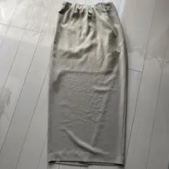 ベージュ タイトロングスカート