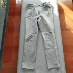 UNIQLO カジュアルパンツ ウエスト73cm