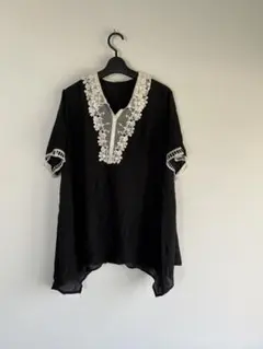 レース装飾付き 黒 オーバーサイズ 半袖シャツ 大きいサイズ 6L ロング丈