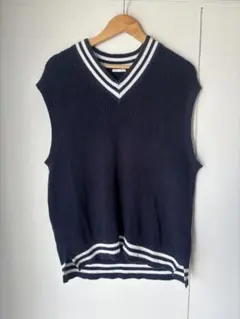 GU ニットベスト