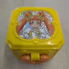 プリキュア 黄色いイヤリングボックス　ハッピーセット　おもちゃ　2013