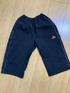 adidas ブラックハーフパンツ140