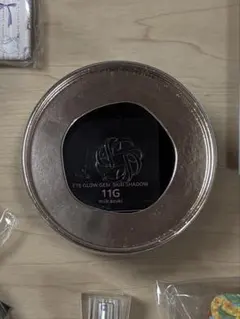 11G milk azuki DECORTE アイグロウジェム スキンシャドウ