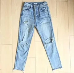 SLY JEANS ダメージデニムパンツ 23