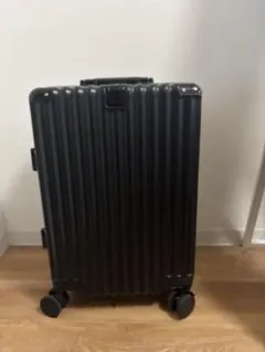 ブラック キャリーケース
