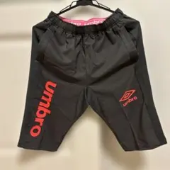 umbro ハーフパンツ 黒 ロゴ入り