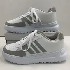 新品★メンズ★26.5cm★撥水フェイクレザーダッドスニーカー 白 灰色2431