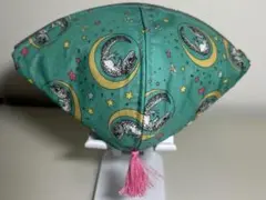 レオパ柄の月と星デザインポーチ　ハンドメイド