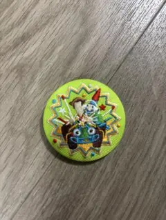 2025年最新】ピンズ・ピンバッジ・缶バッジの人気アイテム - メルカリ