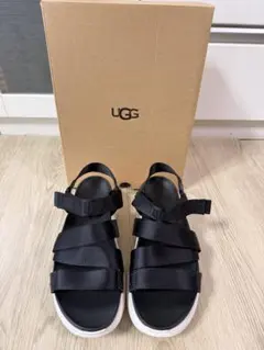 ♡SALE♡ UGG 厚底スポーツサンダル ブラック25㎝　8のサムネイル