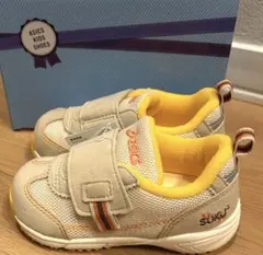 Item thumbnail for item a2209931-8405-4f05-9625-966a5ed8b34e