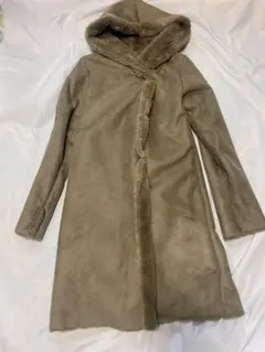 《美品》アース ミュージックアンドエコロジー ムートンコート フード付き