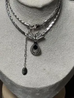 イギリス　ヴィンテージ　A&S 青色のストーン&ラインストーンネックレス