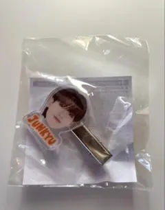 TREASURE ジュンギュ　カプセルトイ　マルチクリップ　未開封