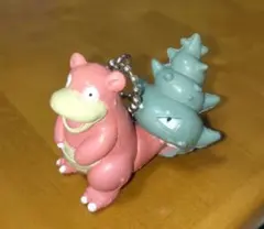 ポケモンのヤドンとシェルダーのキーホルダーのサムネイル