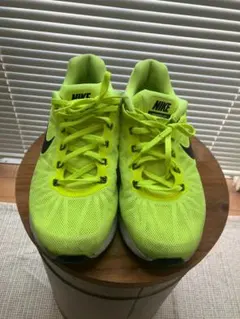 NIKE　ランニングシューズ　スニーカー　25.5cm