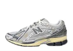 M1906R new balance × thisisneverthatのサムネイル