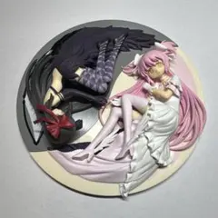 魔法少女まどか☆マギカ　SQ フィギュア アルティメットまどか　悪魔ほむら