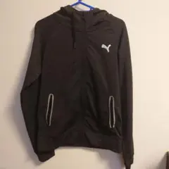 puma パーカー　Lサイズ未使用