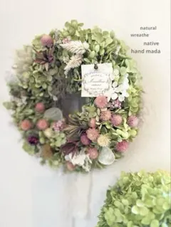 ＊アナベルとリューカデンドロン。小花のグリーンリース＊ ドライフラワー　25㌢