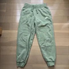 Nike グリーン スウェットパンツ