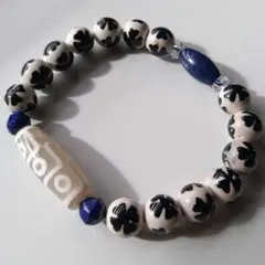 九眼天珠×四葉天珠(クローバー天珠)×ラピスラズリ ブレスレット 白天珠 白瑪瑙