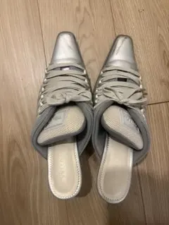 yellow sneaker ミュールのサムネイル