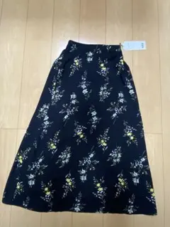 AZUL bymoussy  花柄ロングスカート