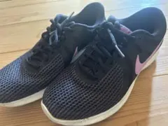 Item thumbnail for item f8335e4d-c5ab-434c-8ef9-ec333686638d