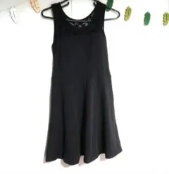 GU 　ノースリーブ　カップ付き　ミニワンピース　フレア　ブラック　L