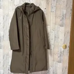 UNIQLO フード付きブラウンロングコート ダウン