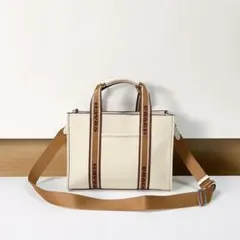COACH スミス トートバッグ アイボリー × ブラウン