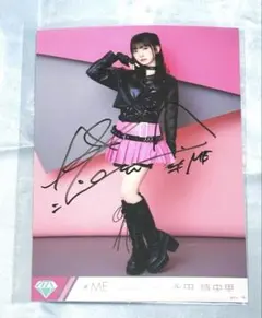 鈴木瞳美 生写真 直筆 ヒキ ここでファーストキッス ノイミー 鈴木瞳美 生写真 直筆 ヒキ ここでファーストキッス ノイミー - メルカリ