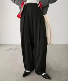 新品【マシンウォッシャブル / イージーケア】キレイージータックパンツ