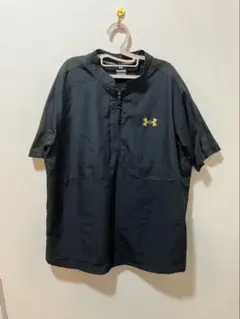UNDER ARMOUR ブラック アンダーシャツ