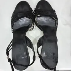 GUCCI スエード ストラップ パンプス ブラック 6B